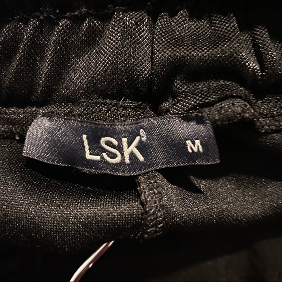 LSK Bedazzled Black Metallic Shorts with Elastic Waist Size Medium - Picture 4 of 4